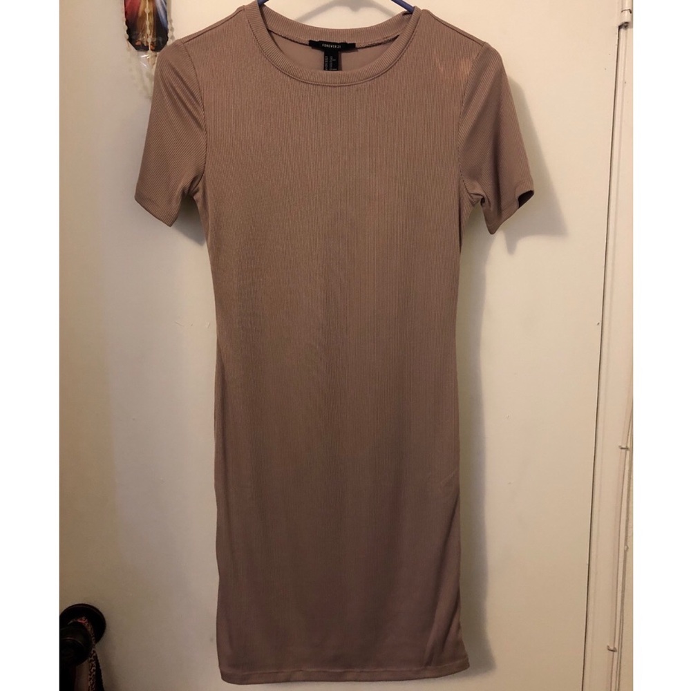 FE21 Shortsleeved Dress